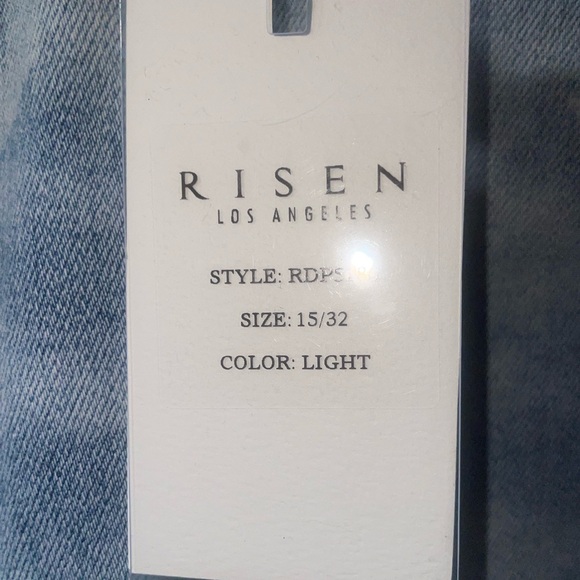 COPY - Risen Distressed Star Print Jeans - Picture 3 of 5